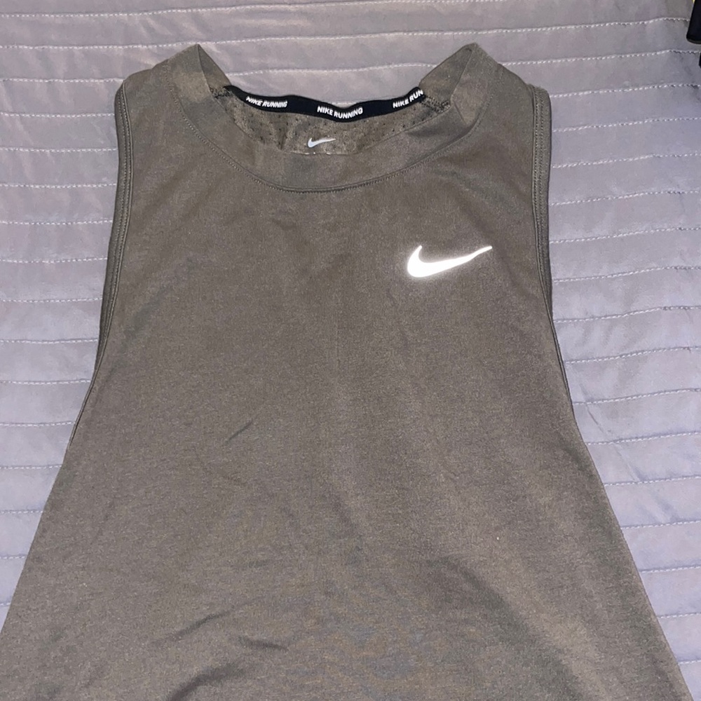 Nike running tank top. Size small.